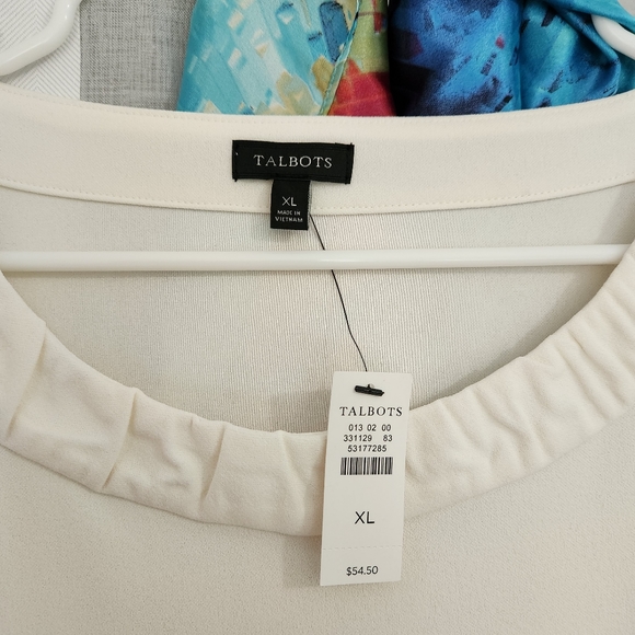 Talbott blouse - Picture 2 of 4